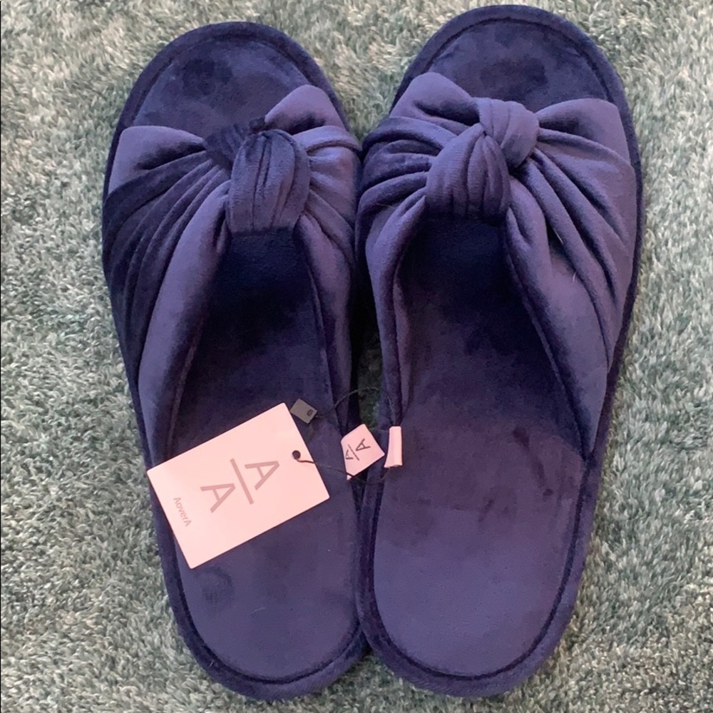 Velvet bow slippers